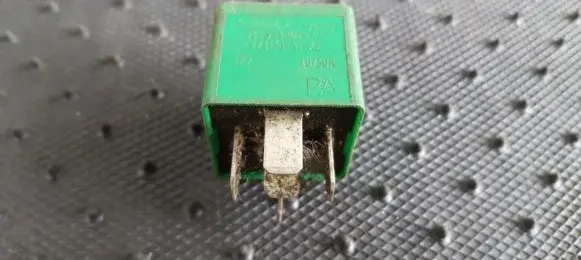 Land Rover Range Rover L322 Other relay 93BG13A025A1B V23136-A1-X32