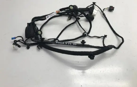 Tesla Model Y Rear wire harness sleeve 148905400E HBT222706E0486