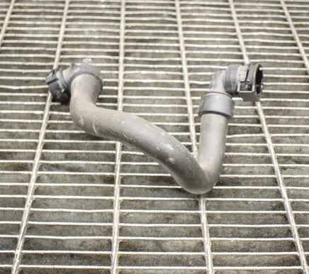 Peugeot 208 Engine coolant pipe/hose 9671350380