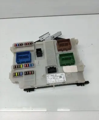 Ford Mondeo MK IV Comfort/convenience module BG9T14A073BD LTQF01125TP 97RI010012