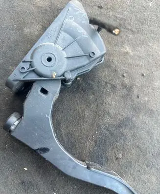 Audi A6 S6 C6 4F Accelerator throttle pedal 4F1723523B