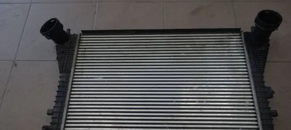 Volkswagen Golf V Intercooler radiator 1K0145928A VB8CZ PA66GF30