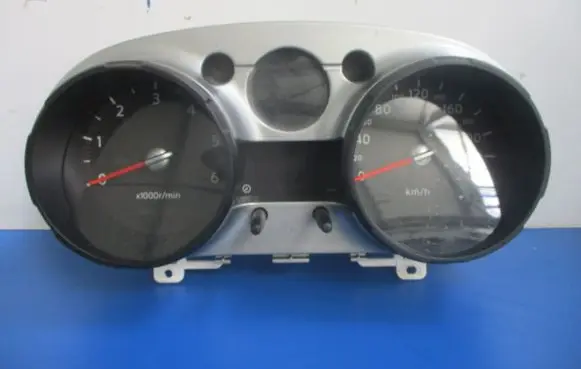 Nissan Qashqai Speedometer (instrument cluster) JD31E