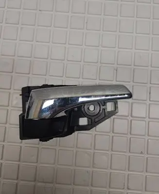 Toyota RAV 4 (XA50) Front door interior handle 6927333060