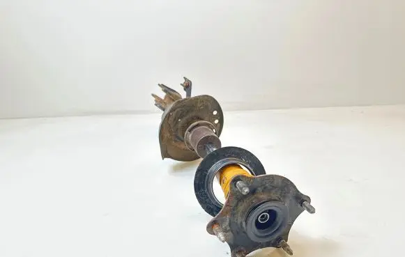 Honda CR-V Front shock absorber/damper