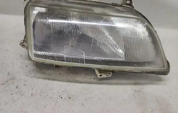 Seat Alhambra (Mk1) Headlight/headlamp
