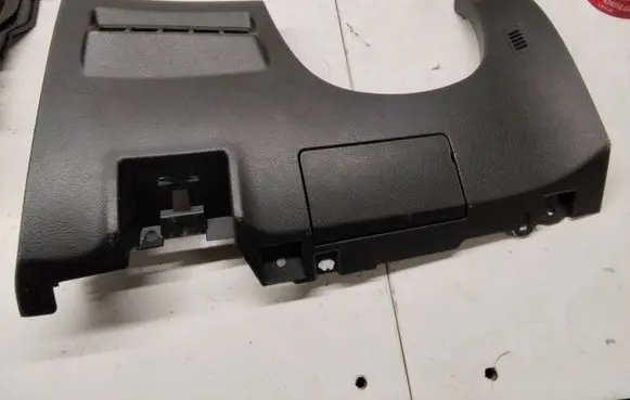 Nissan Pulsar Other dashboard part 689623ZL0A 689T13ZL0A