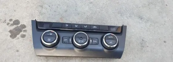 Skoda Octavia Mk3 (5E) Air conditioning/heating control unit 5E0907044 5E0863152B
