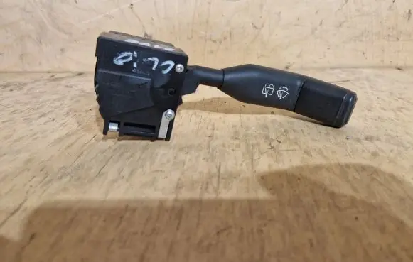 Renault Clio I Wiper control stalk 7700803541A 36647B LUCAS