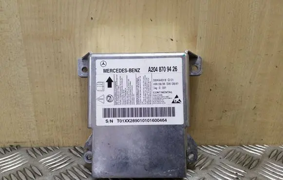 Mercedes-Benz C W204 Airbag control unit/module A2048709426 5WK44318