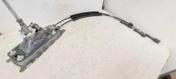 Seat Leon (1P) Gear shift cable linkage 1Q0711266A 1Q0711049C 1Q0711265B