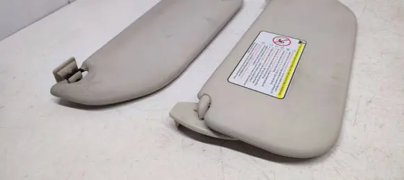 Citroen C4 I Sun visor