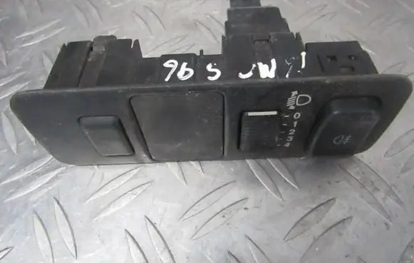 Mitsubishi Space Star Headlight level height control switch mr240906 10480178421
