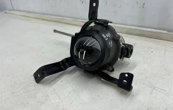 Hyundai i10 Front fog light 92202k7000