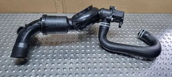 Ford Fiesta Turbo air intake inlet pipe/hose CJ5G-9U465-BA