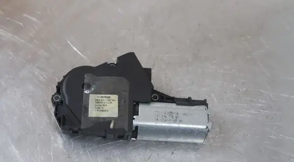 BMW 5 GT F07 Sunroof motor/actuator 7221364