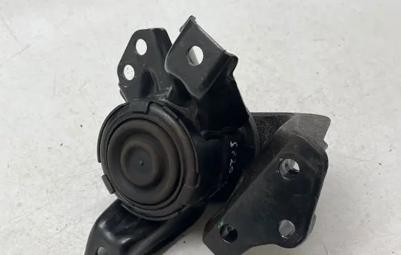 KIA Sportage Engine mount bracket 21810F1100 20A181017