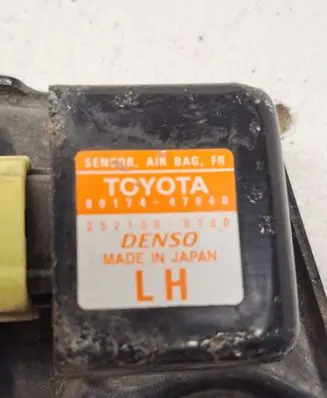 Toyota Prius (NHW20) Airbag deployment crash/impact sensor 8917447040 2521000160