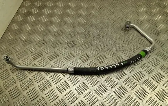 Air conditioning (A/C) pipe/hose