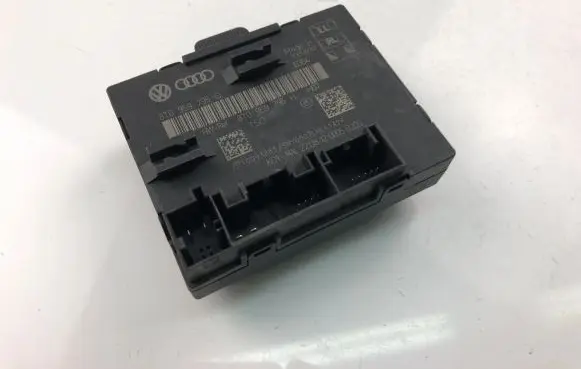 Audi A5 8T 8F Other control units/modules 8T0959795Q