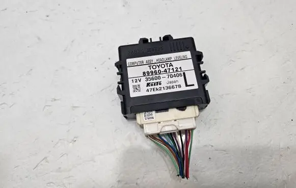 Toyota Prius (XW30) Light module LCM 8996047121