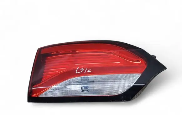 Chrysler Pacifica Tailgate rear/tail lights P68228941AE 68228941AE