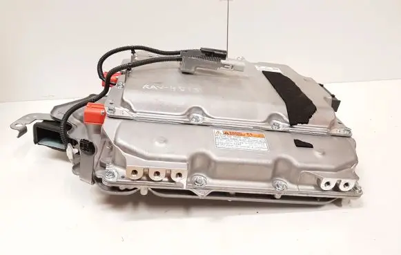 Toyota RAV 4 (XA50) Voltage converter inverter G909042061