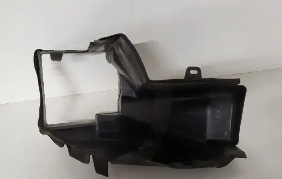 Peugeot 3008 II Radiator trim 9836834080