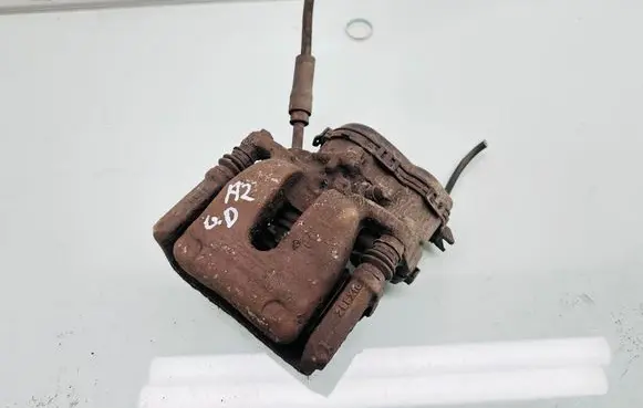 Rear brake caliper
