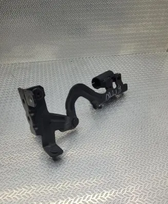 BMW 6 F12 F13 Tailgate/trunk/boot hinge 7228174
