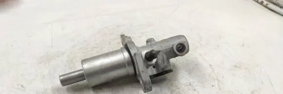 BMW 5 E60 E61 Master brake cylinder 2923