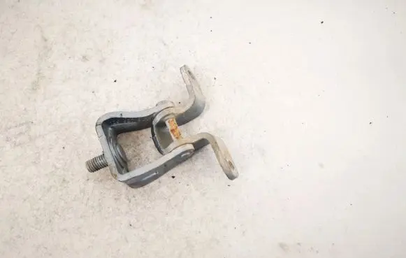 Skoda Octavia Mk2 (1Z) Tailgate/trunk/boot hinge 1z5827302