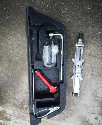 Honda Accord Tool set 1100kg