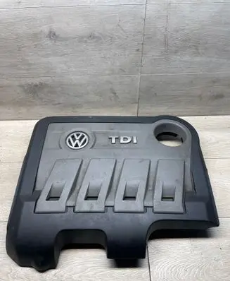 Volkswagen Golf VI Engine cover (trim) 03L103925R 03L103925T 03L103925AA