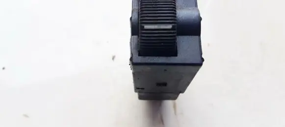 Headlight level height control switch