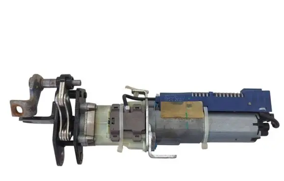 Volkswagen PASSAT B7 Tailgate hydraulic pump motor 3C9827384J 0372C291011