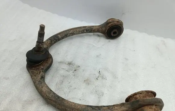 Jeep Grand Cherokee (WK) Front upper control arm/wishbone 