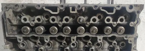 Ford Focus Engine head AV2Q-6085-AA