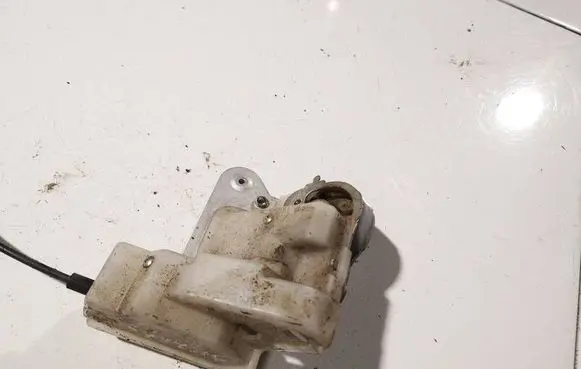 Mitsubishi Outlander Rear door lock