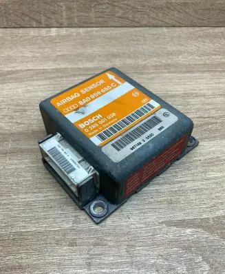 Audi A4 S4 B5 8D Airbag control unit/module 8A0959655C 0285001038