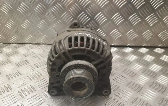 Nissan Almera N16 Generator/alternator 0124525028