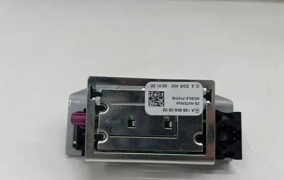 Mercedes-Benz A W177 Aerial antenna amplifier A1569050902