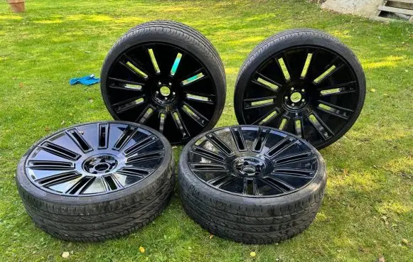 Rolls-Royce Ghost II R24 light alloy rim 
