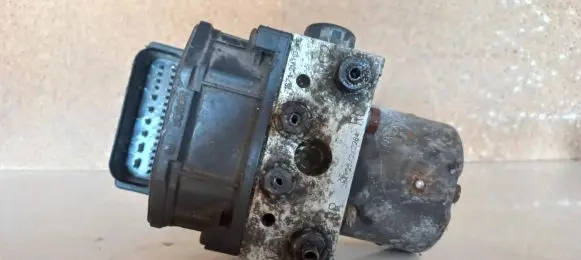 Audi A6 S6 C5 4B ABS Pump 265800007