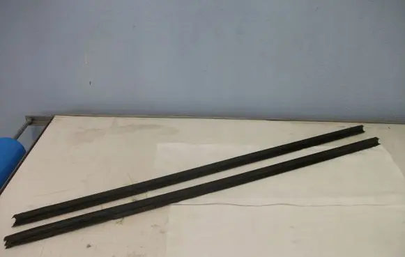 Audi A1 Front door windshield rail 8X3837479
