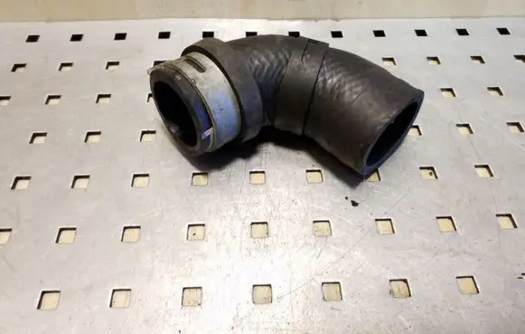 Mazda Premacy Intercooler hose/pipe