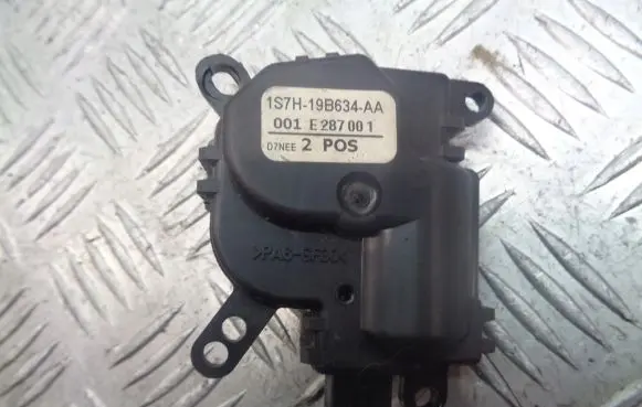 Ford Mondeo MK II A/C air flow flap actuator/motor 1S7H19B634AA