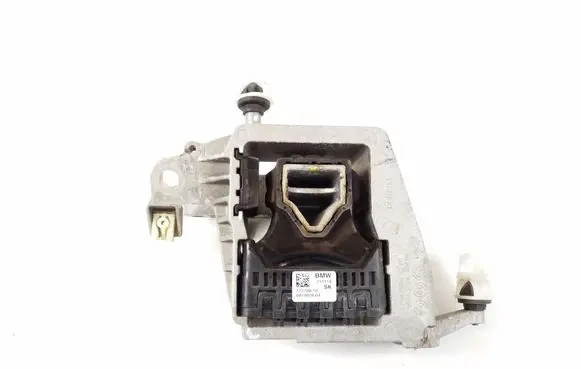 BMW 2 F45 Engine mount bracket 6875628