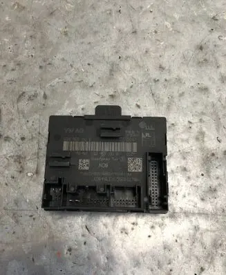 Volkswagen Touran III Door control unit/module 5Q0959392E