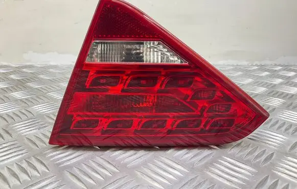 Audi A5 Sportback 8TA Tailgate rear/tail lights 8T0945094A